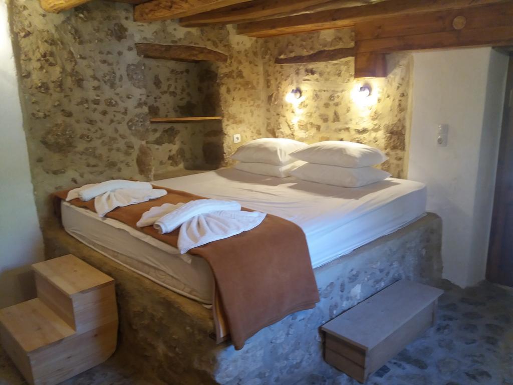 Heracles Traditional Cretan Houses Spilion Room photo